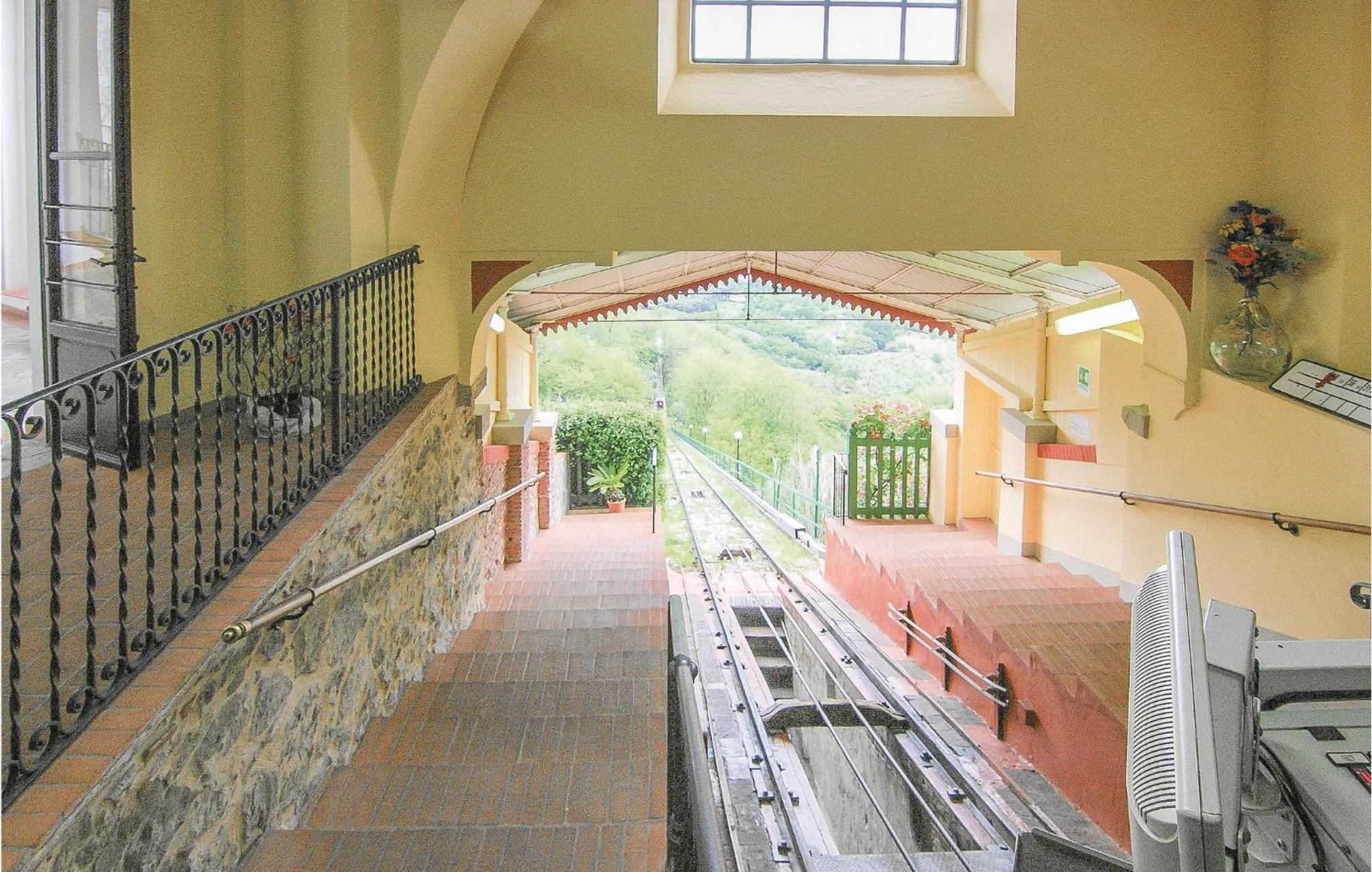 Lovely Home In Montecatini Alto With Kitchen Nievole Esterno foto